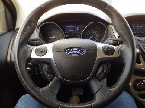 2012 Ford Focus SEL
