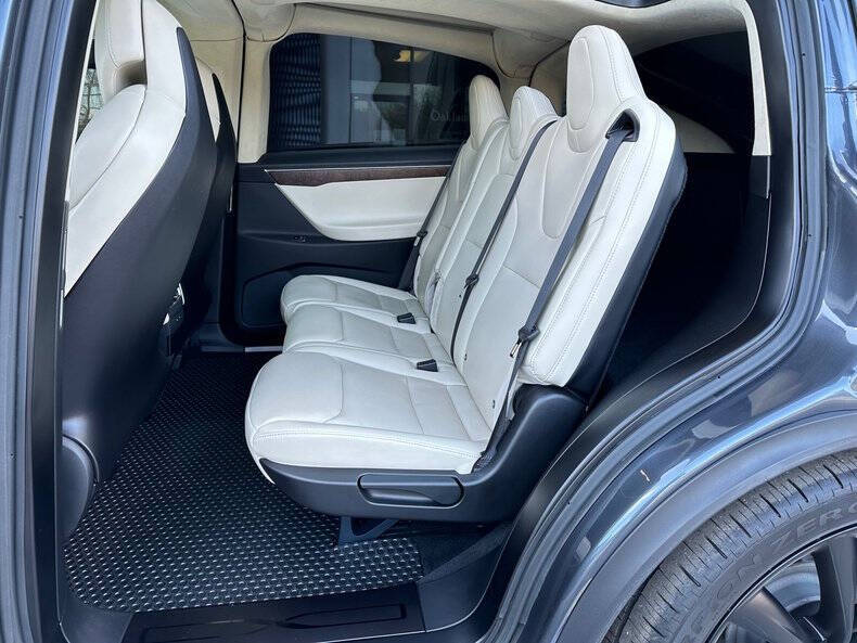 2017 Tesla Model X
