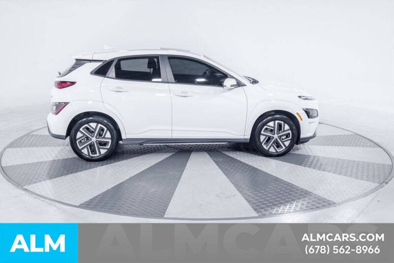 2022 Hyundai Kona Electric SEL