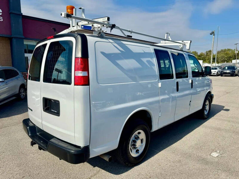 2019 Chevrolet Express 2500