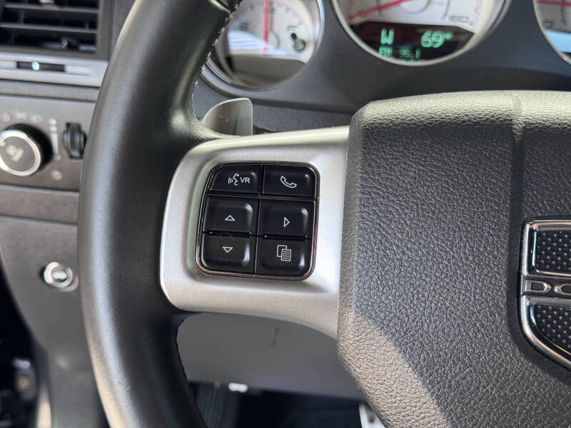 2013 Dodge Challenger R/T Plus