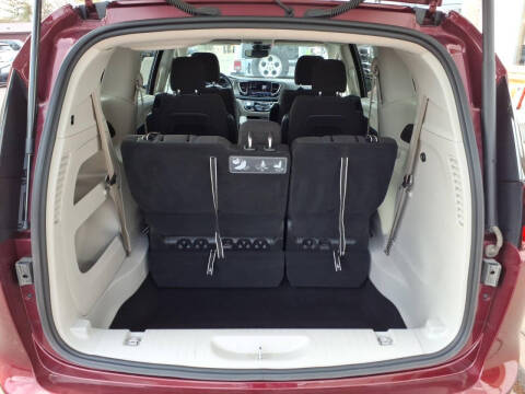 2021 Chrysler Pacifica Touring