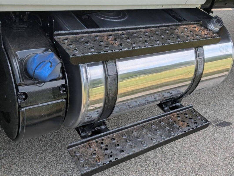 2018 International DuraStar 4300