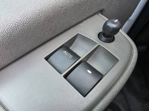 2023 GMC Savana 2500