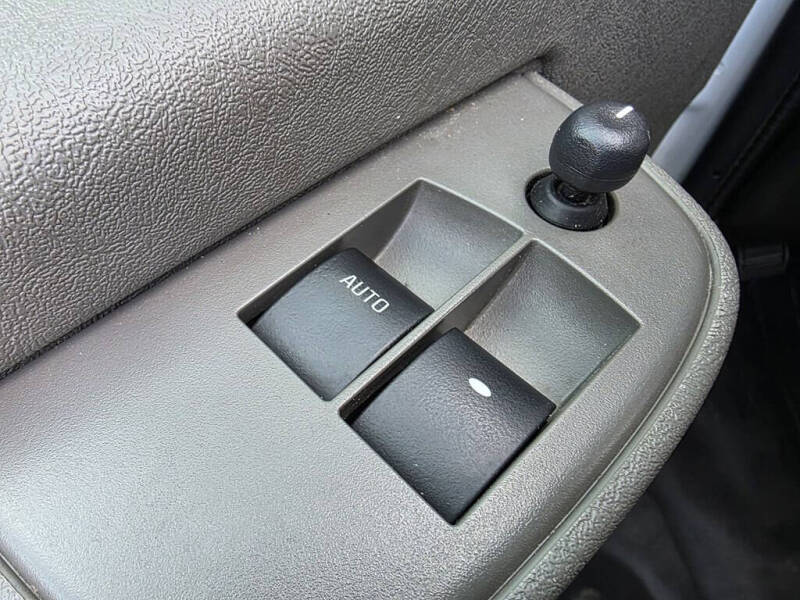 2023 GMC Savana 2500