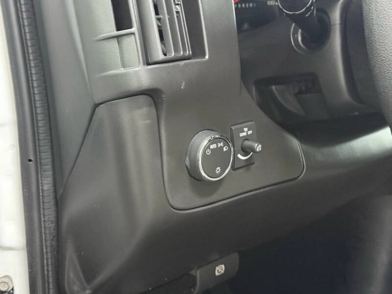 2013 Chevrolet Express LT 3500