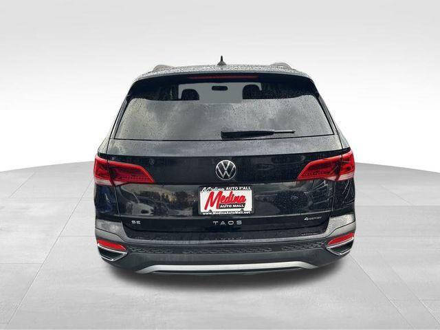 2022 Volkswagen Taos SE 4Motion