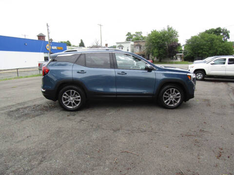 2024 GMC Terrain SLT