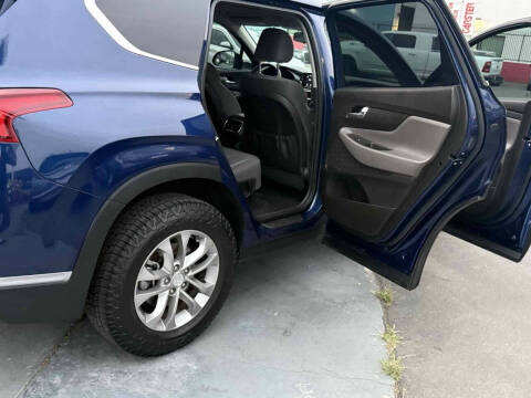 2020 Hyundai Santa Fe SE