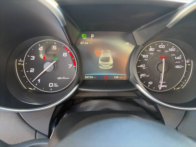 2017 Alfa Romeo Giulia Ti