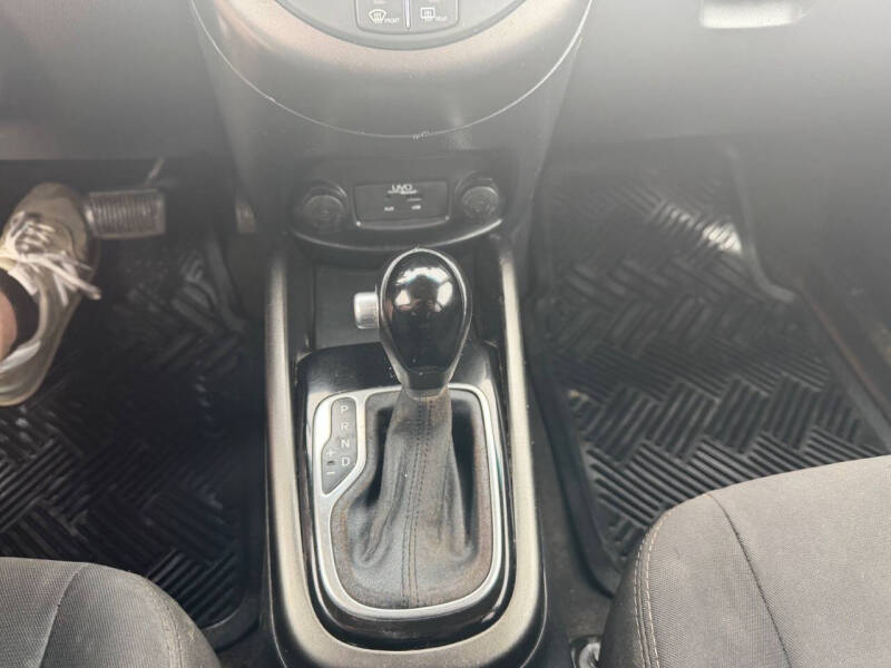 2013 Kia Soul +