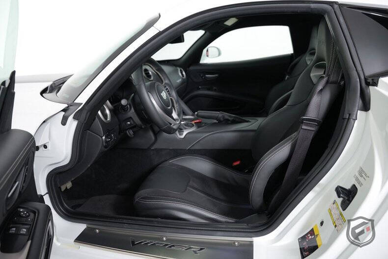 2013 Dodge SRT Viper GTS