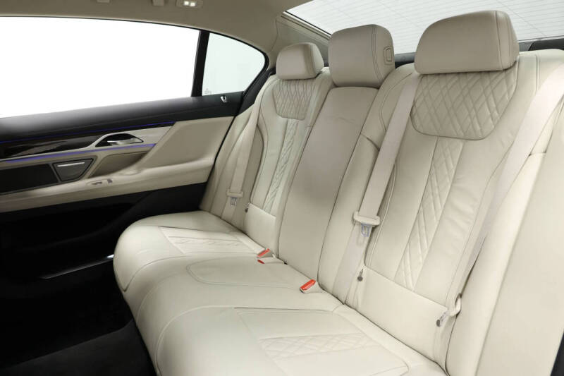 2016 BMW 7 Series 750i xDrive