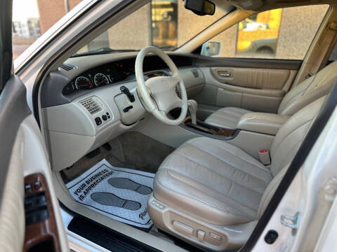 2001 Toyota Avalon XLS