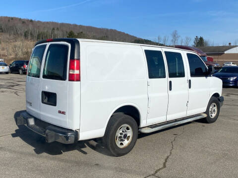 2015 GMC Savana 2500