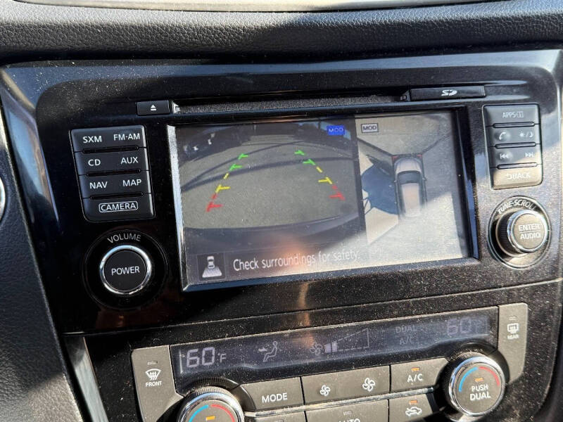 2015 Nissan Rogue SL