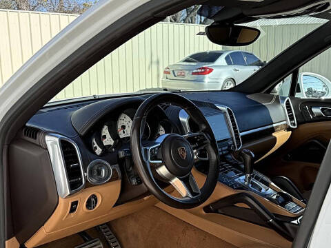 2017 Porsche Cayenne S