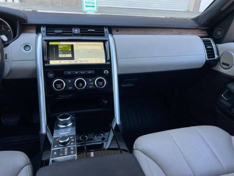 2017 Land Rover Discovery HSE Td6