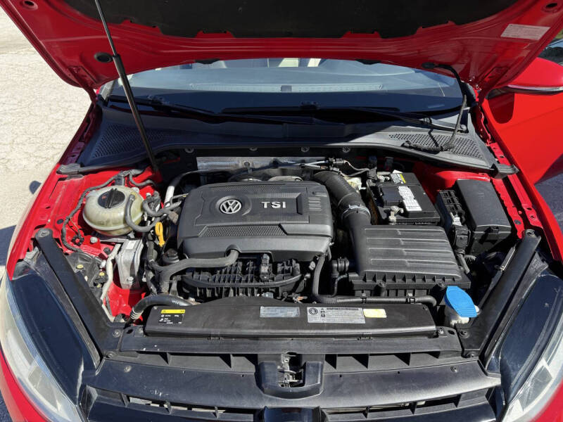 2015 Volkswagen Golf TSI S