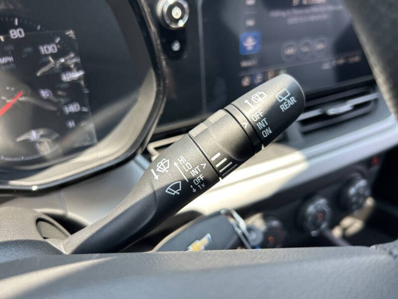 2025 Chevrolet Trax LS