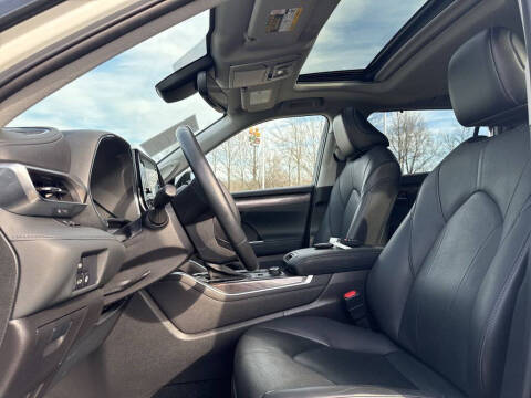 2021 Toyota Highlander Limited