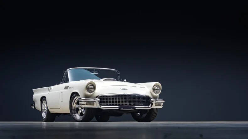 1957 Ford Thunderbird