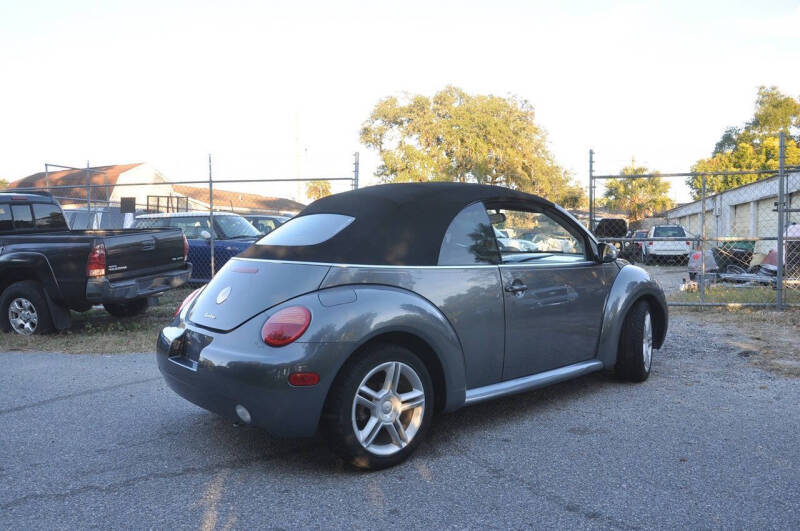 2004 Volkswagen New Beetle Convertible GLS