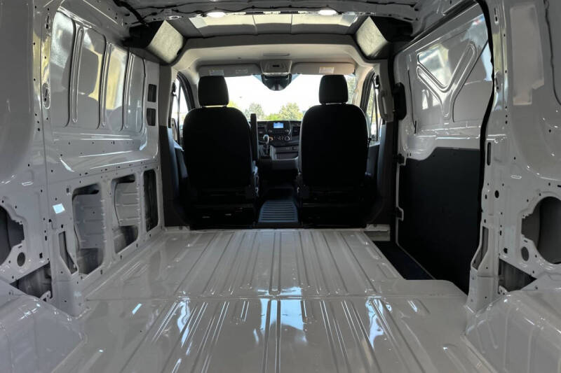 2025 Ford Transit