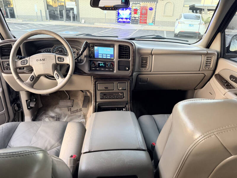 2006 GMC Yukon Denali