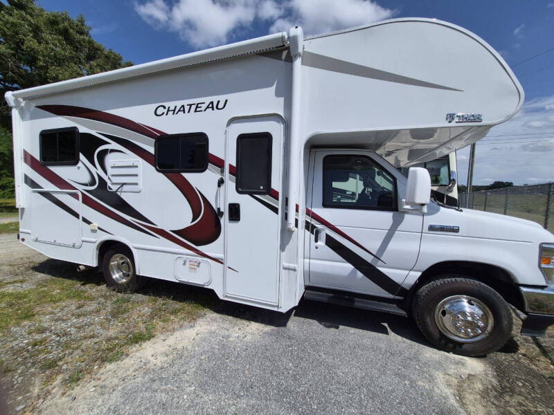 2023 Thor Motor Coach Chateau 22E