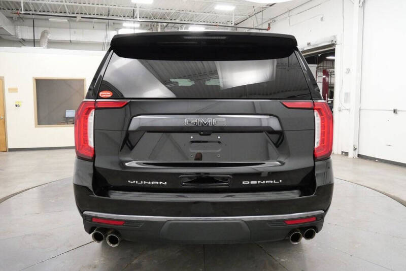 2024 GMC Yukon Denali Ultimate