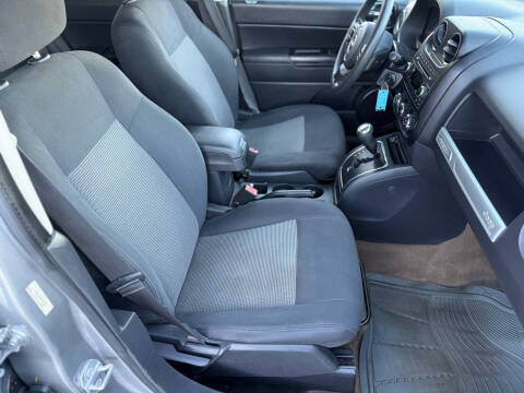 2016 Jeep Compass Sport