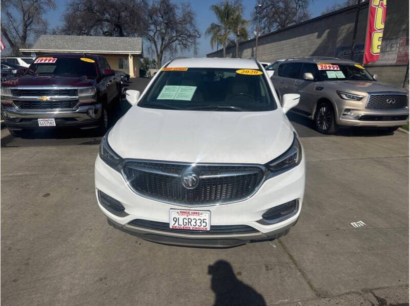 2020 Buick Enclave Essence