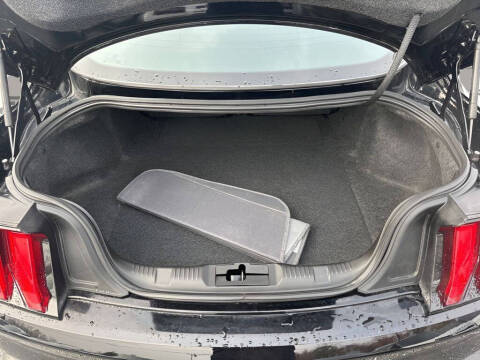 2022 Ford Mustang Mach 1