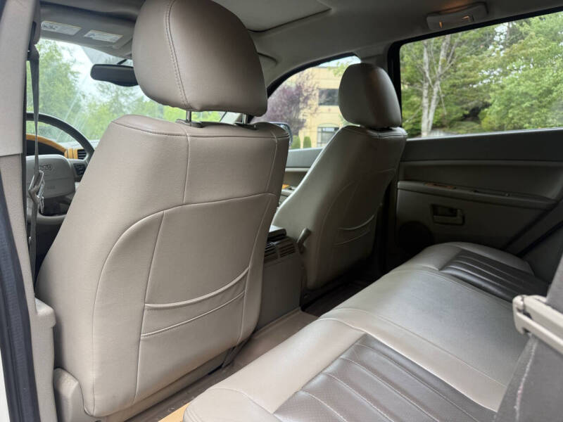 2005 Jeep Grand Cherokee Laredo