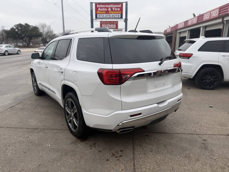 2019 GMC Acadia Denali