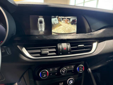 2024 Alfa Romeo Stelvio Sprint