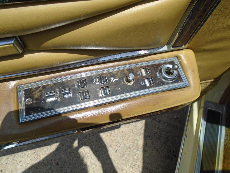 1976 Lincoln Continental