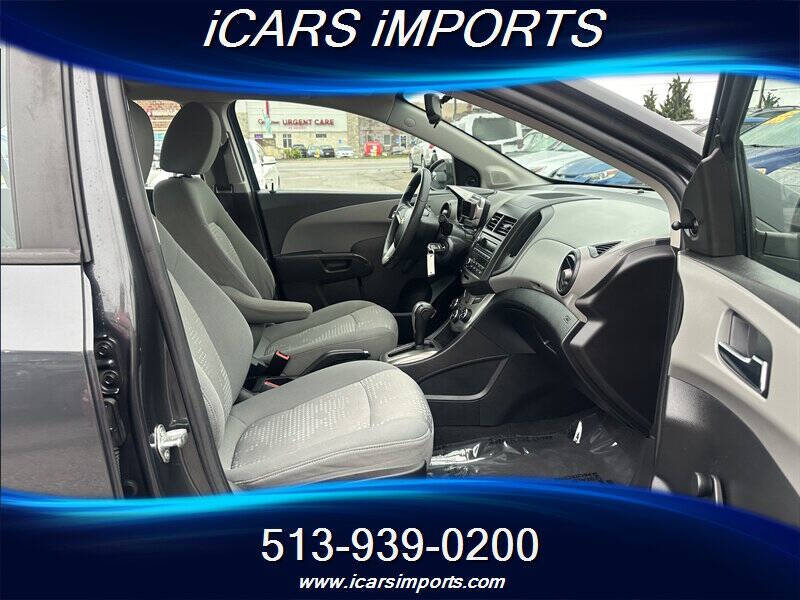 2014 Chevrolet Sonic LS Auto