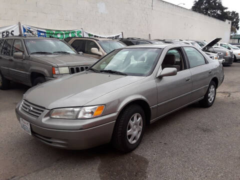 1998 Toyota Camry for sale at Goleta Motors in Goleta CA