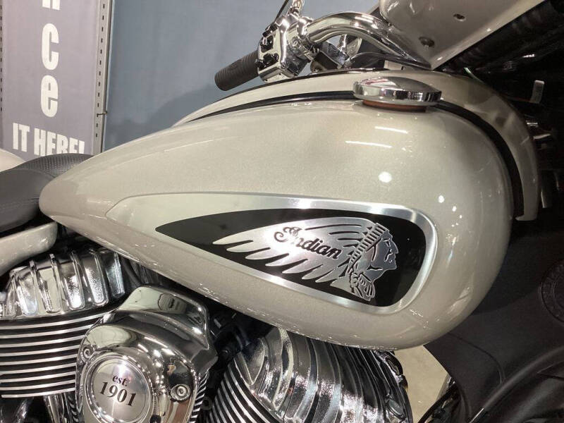 2022 Indian Chieftain Limited Silver
