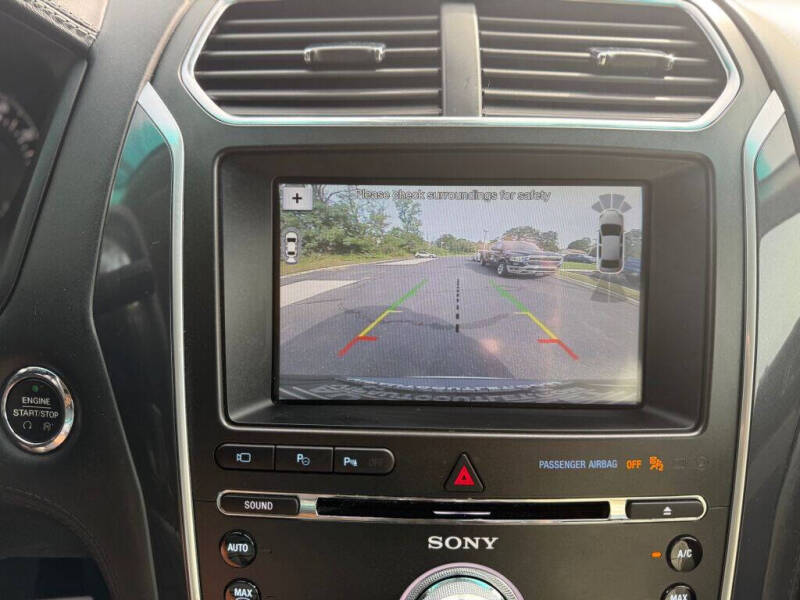 2017 Ford Explorer Platinum