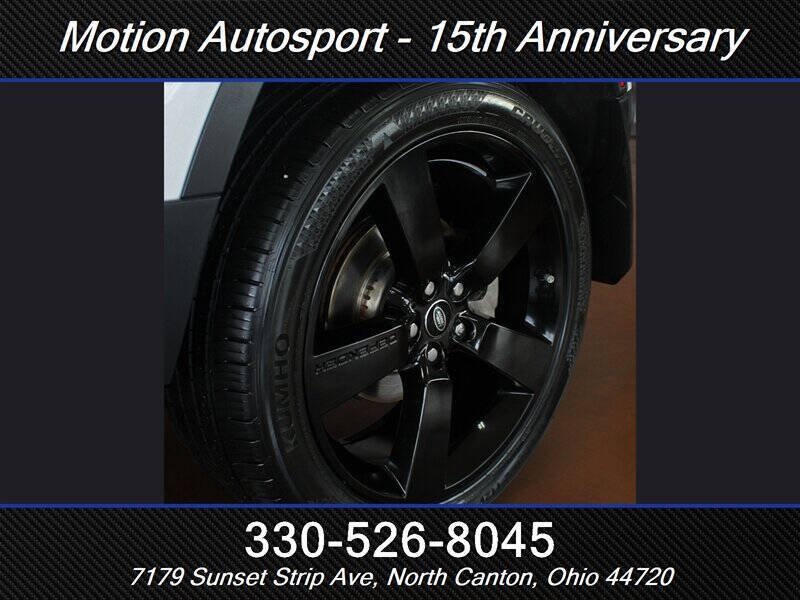 2024 Land Rover Defender 110 P300 S