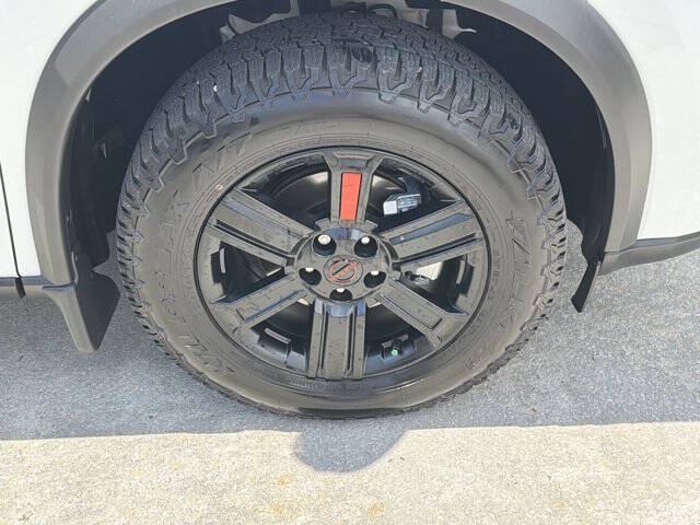 2026 Nissan Rogue Rock Creek