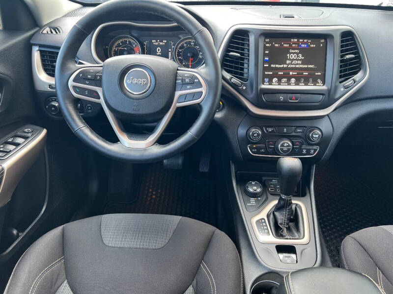 2017 Jeep Cherokee Latitude