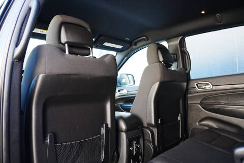 2020 Jeep Grand Cherokee Laredo E