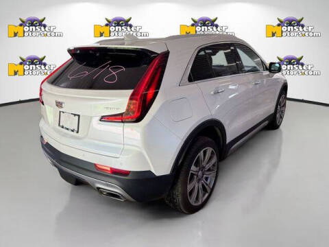 2022 Cadillac XT4 Premium Luxury