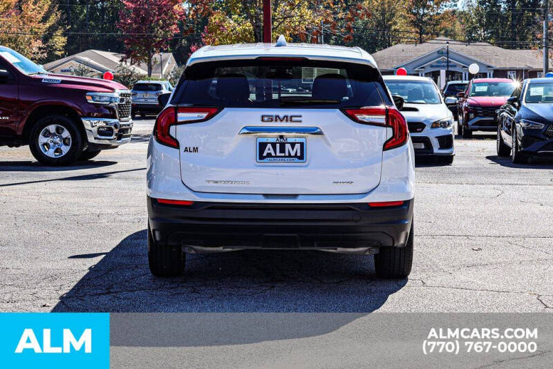 2024 GMC Terrain SLE