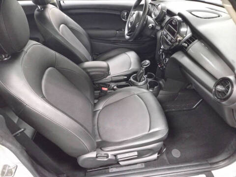 2016 MINI Hardtop 2 Door Cooper