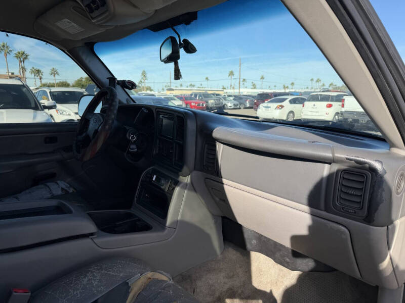 2005 Chevrolet Tahoe LS